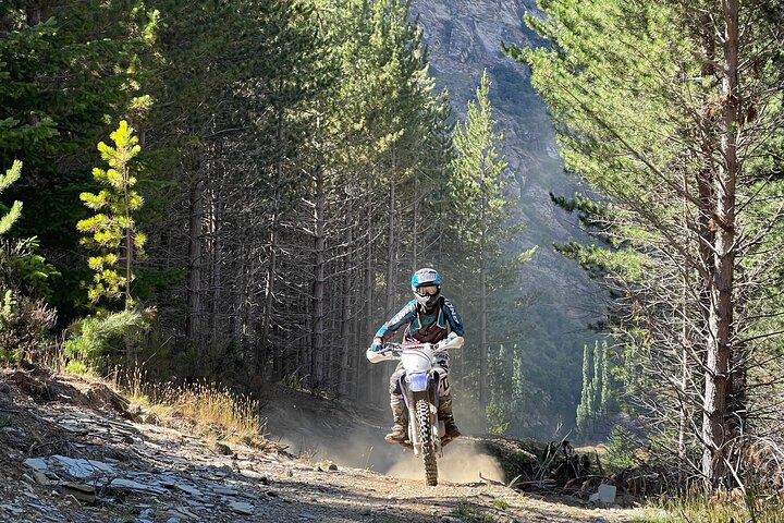 Queenstown: Guided Dirt Bike Ride – Private Off-Road Trails - Photo 1 of 10